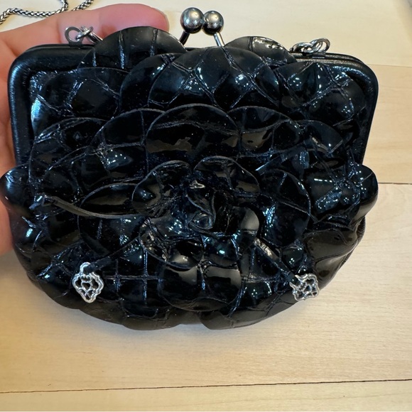 Brighton Black Flower Crossbody Purse Bag Silver Tone Chain - Picture 3 of 13